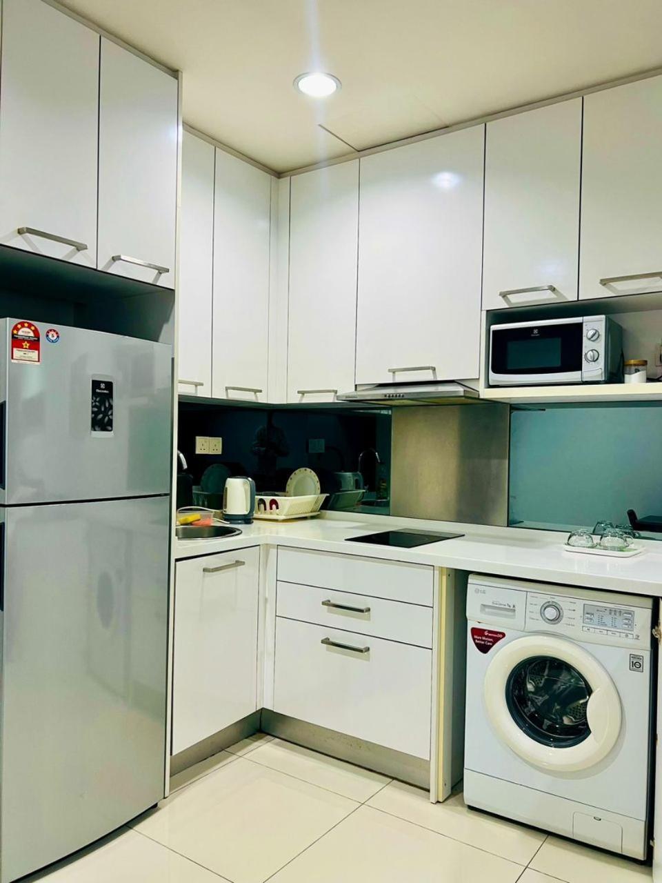Luxury Mercu Summer Suites At Kualalumpur 쿠알라룸푸르 외부 사진