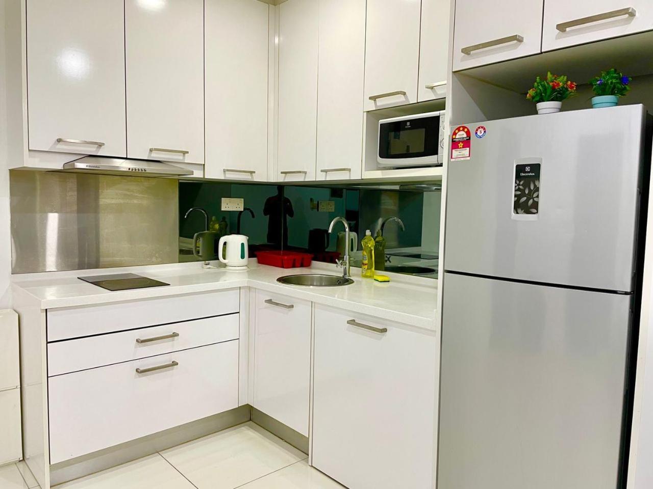 Luxury Mercu Summer Suites At Kualalumpur 쿠알라룸푸르 외부 사진
