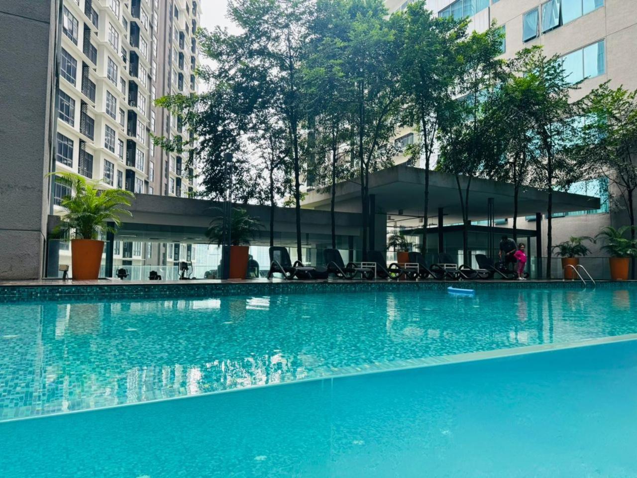 Luxury Mercu Summer Suites At Kualalumpur 쿠알라룸푸르 외부 사진